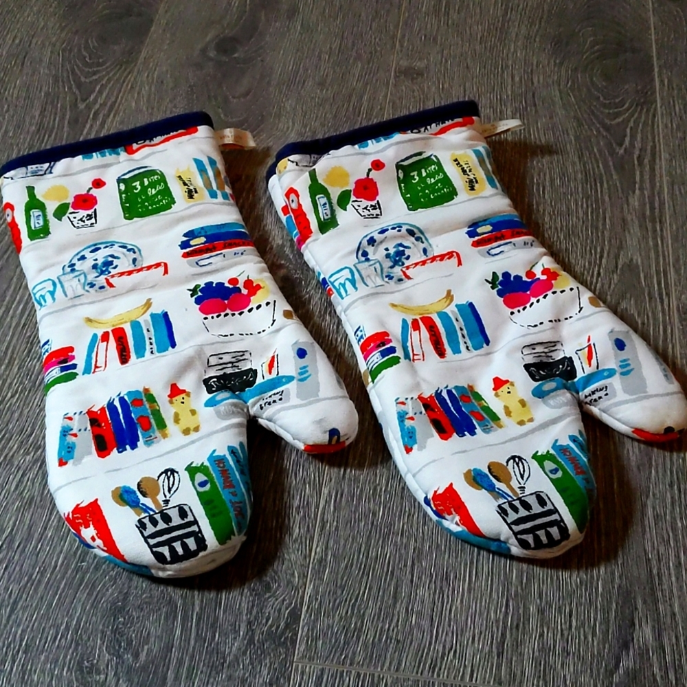 Kate Spade Kitchen Mitts -new